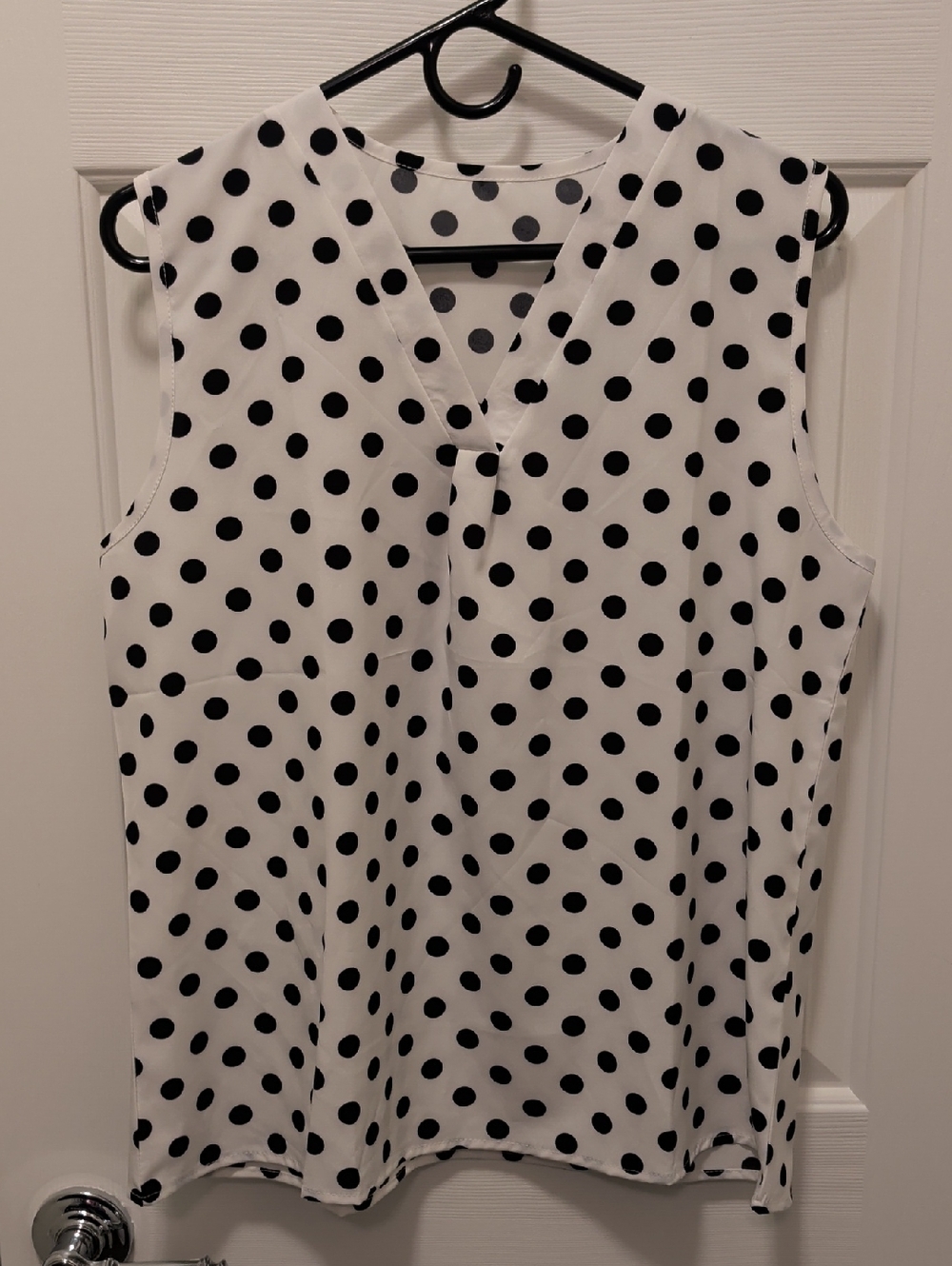 Classic Black Polka Dot Sleeveless Top - White/Black